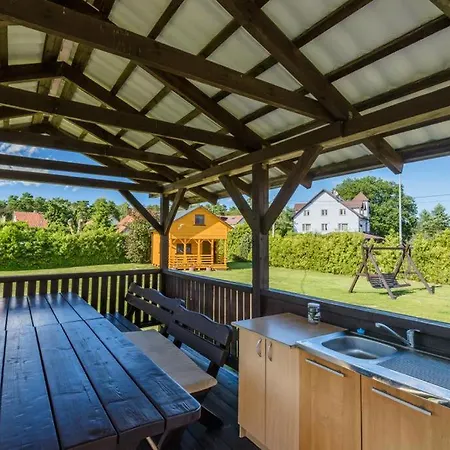 Piamola Z Wiata Do Grillowania Lodge *