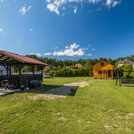 بيت خشبي Piamola Z Wiata Do Grillowania Kąty Rybackie