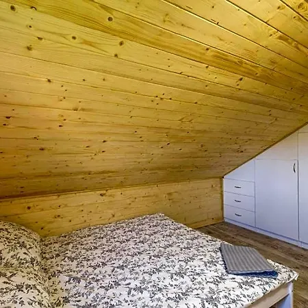 Piamola Z Wiata Do Grillowania Kąty Rybackie