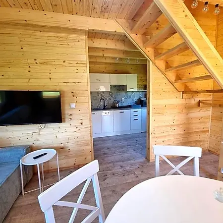 Piamola Z Wiata Do Grillowania Orman Evi Kąty Rybackie