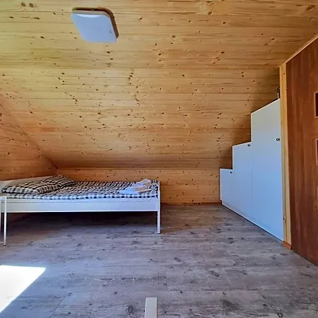 Piamola Z Wiata Do Grillowania Orman Evi *