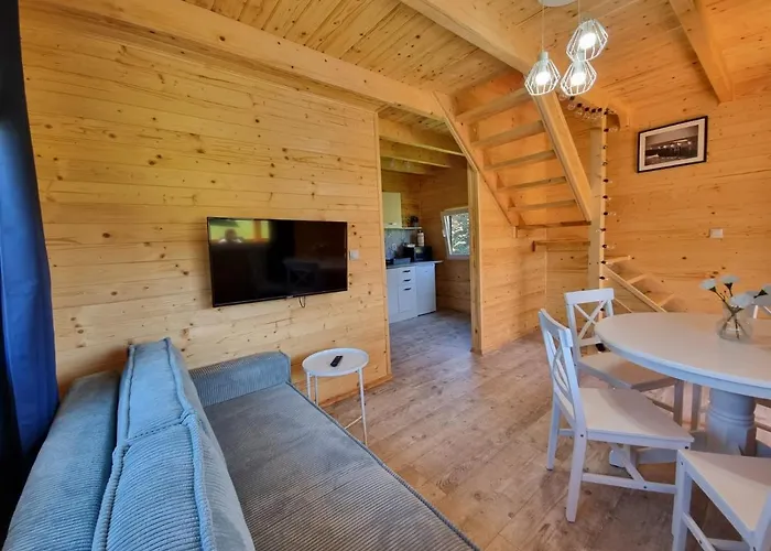 Piamola Z Wiata Do Grillowania