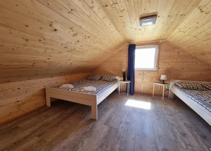 Lodge Piamola Z Wiata Do Grillowania